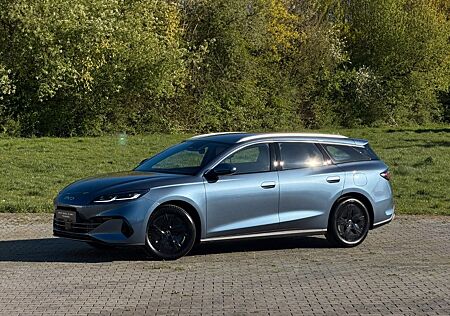 BYD Seal 6 DM-i Touring Boost 1.5 _ Tageszulassung