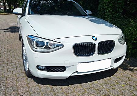 BMW 116d EfficientDynamics Edit. Urban Line Urba...