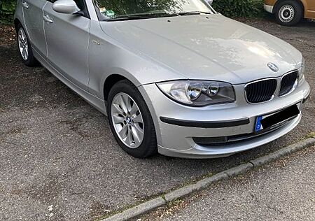 BMW 118i -