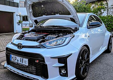 Toyota Yaris GR 1.6-l-Turbo Triple WRC Edition 1 of 300