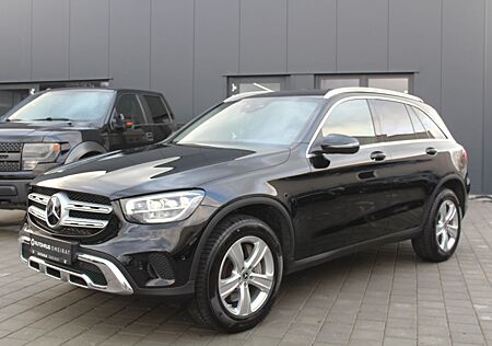 Mercedes-Benz GLC 300 de 4M 1-Hand/Distronic/R-Kamera/Comand/
