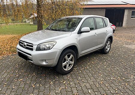Toyota RAV 4 RAV4, Sol, Allrad, 8-fach, HU/AU, AHK,
