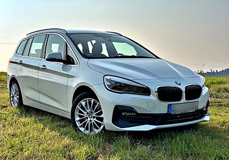 BMW 2er 218i Gran Tourer SportLine*AHK*LED*Top Gepflegt