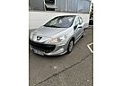 Peugeot 308 Platinum 140 THP Automatik Platinum 140 PS