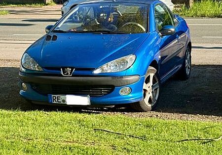 Peugeot 206 CC frischer HU und moderner Ausstattung