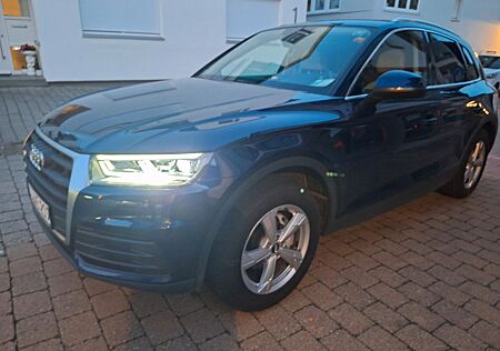 Audi Q5 40 TDI quattro design design