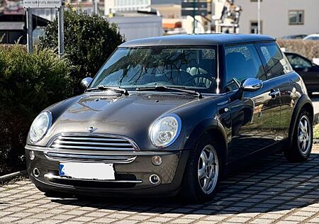 Mini Cooper Park Lane TÜV 02/27