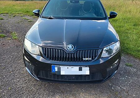 Skoda Octavia 2.0 TDI DSG RS Combi RS
