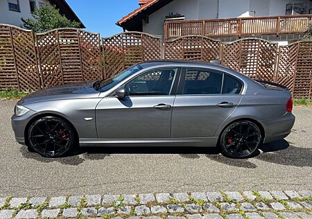 BMW 320d - Spacegrau