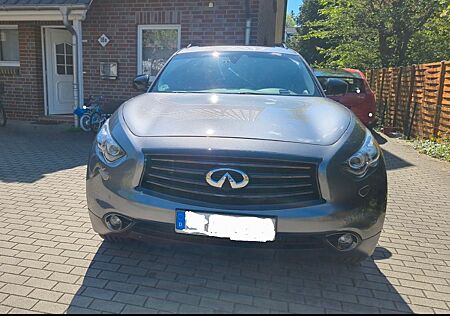 Infiniti QX70 30d S Premium - BESONDERE AUSSTATTUNGEN