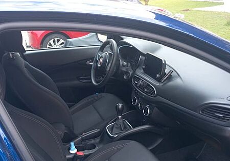 Fiat Tipo 1.0 T3 CITY LIFE CITY LIFE