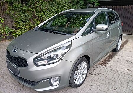 Kia Carens 1.7 CRDi 115PS Dream-Team Edition