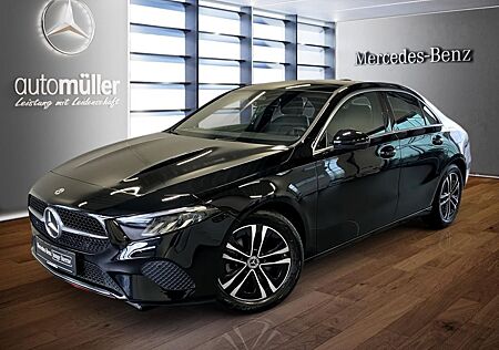 Mercedes-Benz A 180 Limousine PROGRESSIVE+PANO+AHK+LENKHZ+CARP