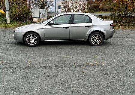 Alfa Romeo 159 Alfa 1.9 JTDM 16V -