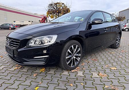Volvo V60 T3 Linje Svart
