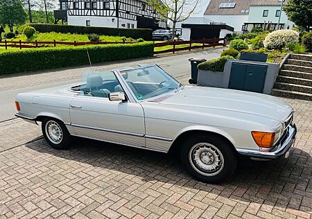 Mercedes-Benz SL 280 W107 mit Hardtop