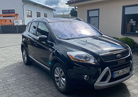 Ford Kuga 2,0 TDCi 4x4 120kW Titanium PowerShift ...