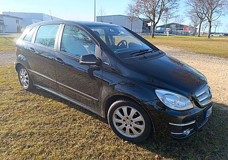 Mercedes-Benz B 160 BlueEFFICIENCY -