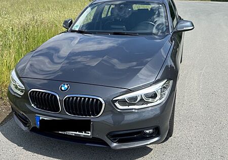 BMW 118i Sport Line Sport Line
