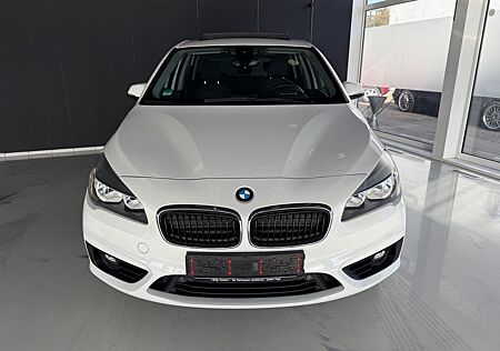 BMW 218 2 Active Tourer*NAVI*PANO*HED-UP*KEYLES