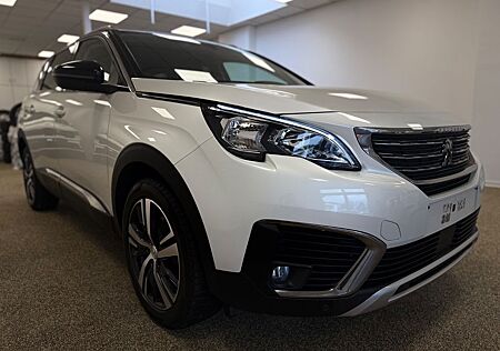 Peugeot 5008 LED / KEYLESS / AMBIENTE / KAMERA