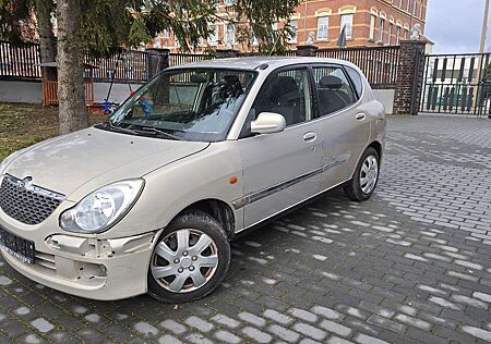 Daihatsu Sirion 1.0 AUTOMATIK ! 82.000 KM TÜV 12.2026