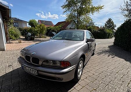 BMW 520i E39 Top gepflegt
