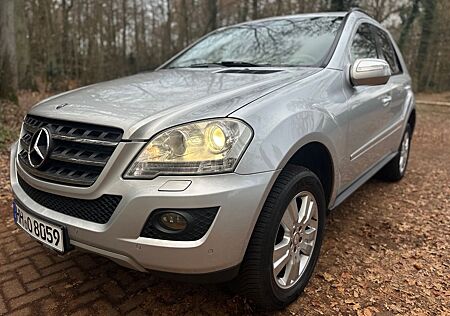 Mercedes-Benz ML 320 CDI 4MATIC, TÜV NEU 10/27, AHK 3,5T
