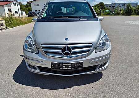 Mercedes-Benz B 200 B -Klasse