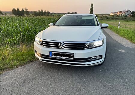VW Passat Variant Volkswagen 1.4 TSI ACT BMT/Start-Stopp Highl