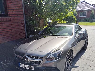 Mercedes-Benz SLC 300 Autom. *Volleder*AMG Line*LED*Voll*