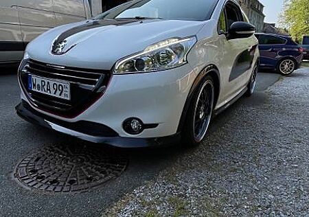 Peugeot 208 Musketier