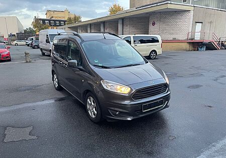 Ford Tourneo Courier 1.0 EcoBoost 74kW Titanium T...