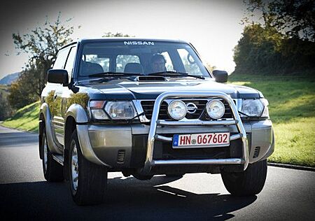 Nissan Patrol GR 2.8TD -6 Zyl, original Km und rostfrei