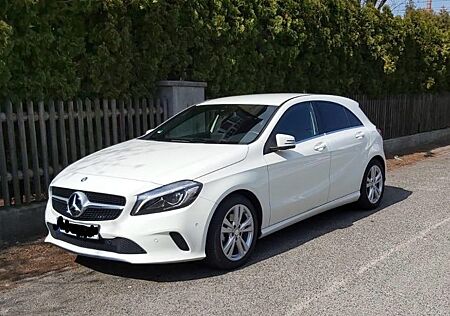 Mercedes-Benz A 180 -