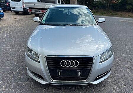 Audi A3 Sportback 1.6 TDI e Attraction*EXPORT*