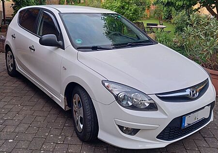 Hyundai i30 1.4 AHK Klima