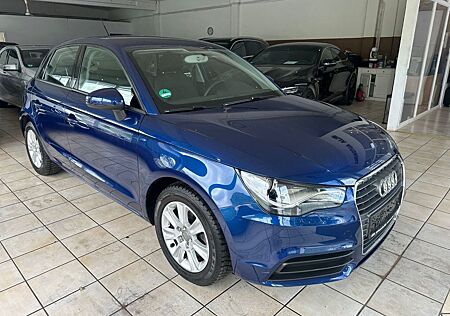 Audi A1 Sportback S-tronic "Attract Autom Navi 4Türig