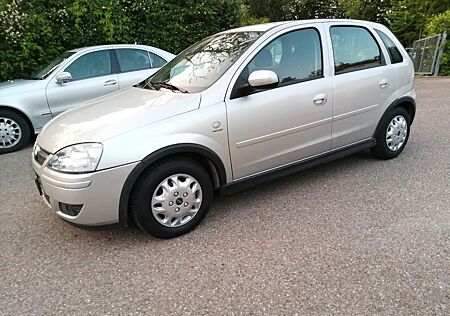 Opel Corsa C Edition 30000Km TÜV/AU NEU