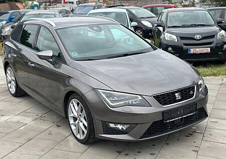 Seat Leon ST 2.0 TDI/FR/1.Hand/Scheckheft/Hu neu