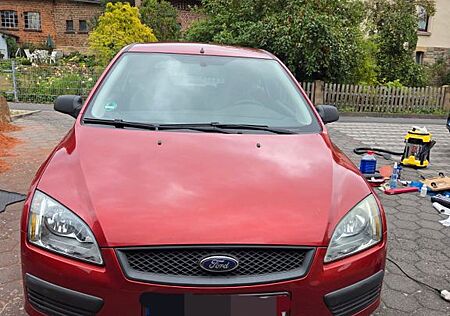 Ford Focus 1.4 Trend Trend