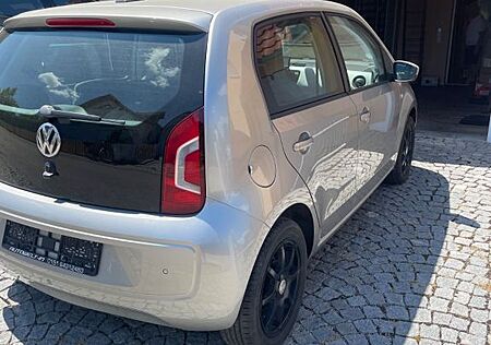 VW Up Volkswagen ! 1.0 55kW move ! move !