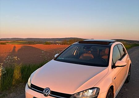 VW Golf Volkswagen 2.0 BlueTDI DSG Highline