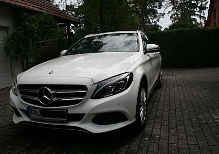 Mercedes-Benz C 180 T -