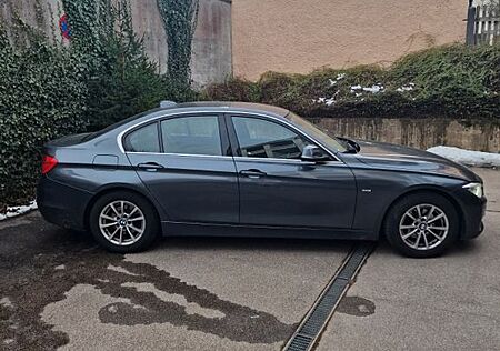 BMW 318d -