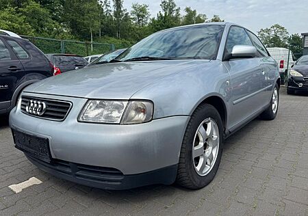 Audi A3 1.8 Ambiente
