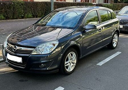 Opel Astra 1.6