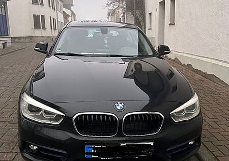 BMW 118d Sport Line Sport Line TÜV NEU