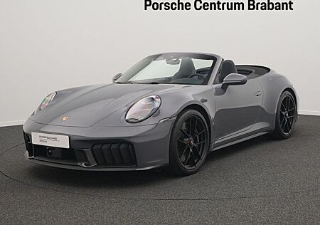 Porsche 992 Carrera 4 GTS Cabrio