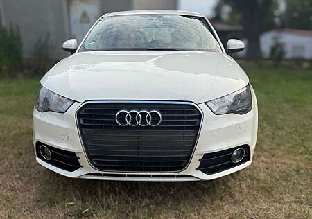 Audi A1 1.2 TFSI Ambition Sportback Ambition
